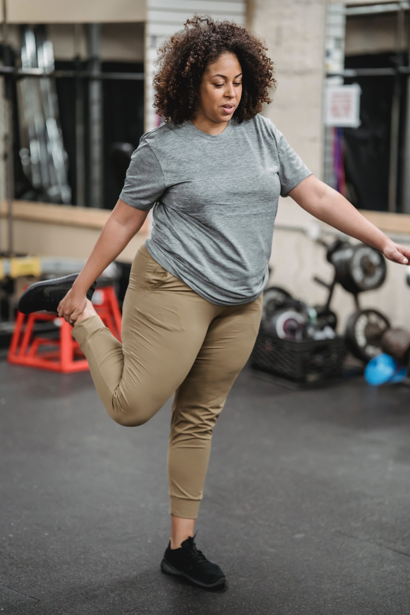 best gym t-shirts for plus size women - top picks and buyer's guide